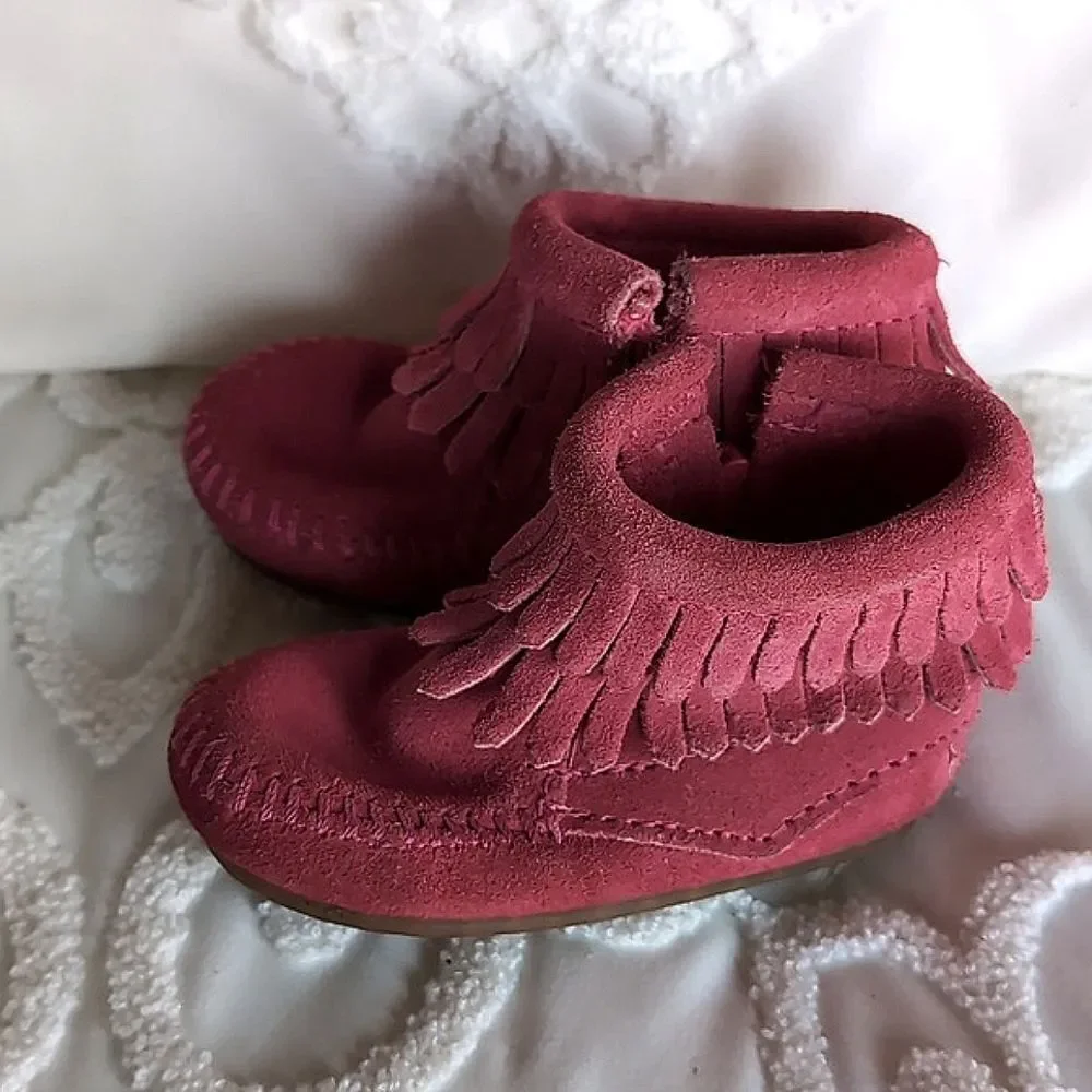 MINNETONKA 🩷Pink SUEDE Toddler Moccasins Size 3